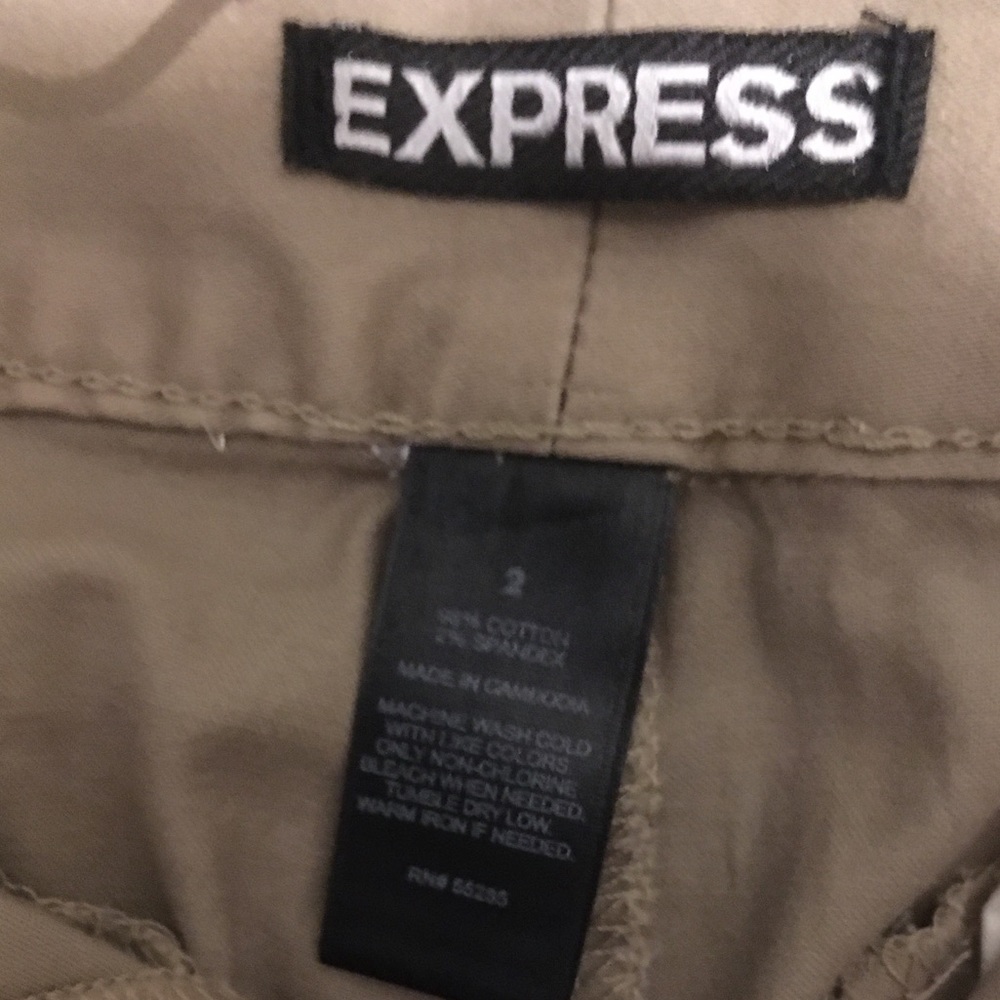 Express Khaki Cuffed Short Shorts - Picture 3 of 3